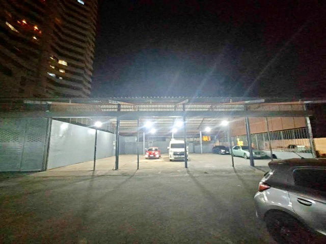 รูป ถ.พระราม 3 ท่าเรือเชิงสะพานภูมิพล วิวแม่น้ำเจ้าพระยา ให้เช่าโกดัง 200 ตร.ม.1 ห้องน้ำ รร.เจ้าพระยาวิทยาคม 1.2 กม. - รูปที่ 7/8