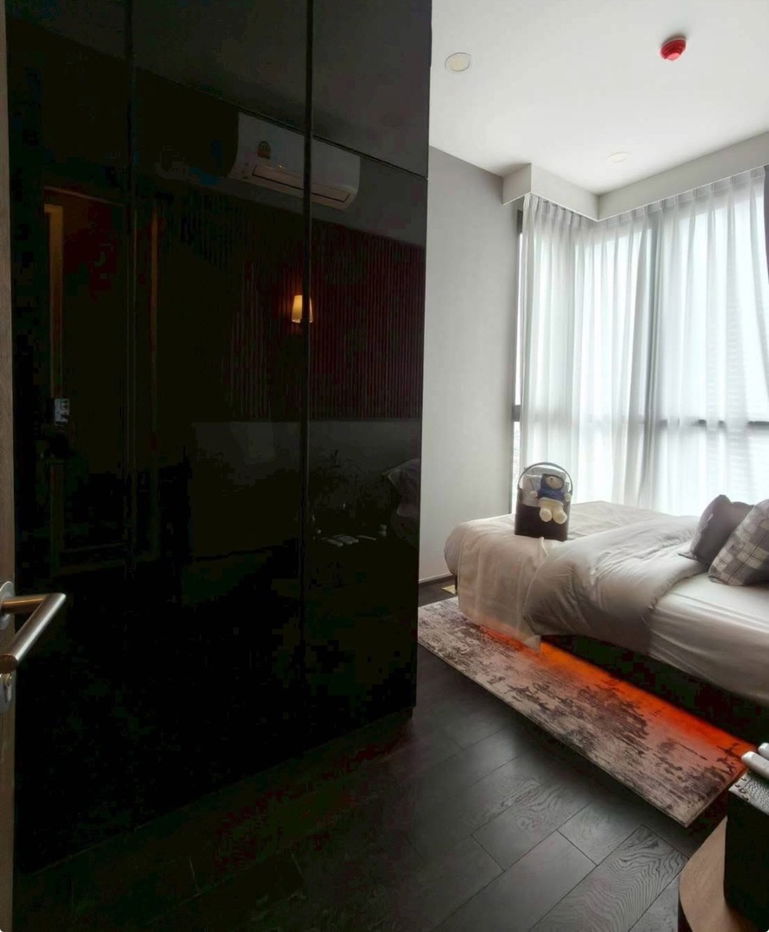 picture PARK ORIGIN                        THONGLOR  - 8/14