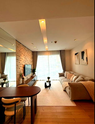 เช่าคอนโด BTS ทองหล่อ : ว่างพร้อมอยู่! Siri at sukhumvit. 2นอน 69ตร.ม. Line id: @pfagent