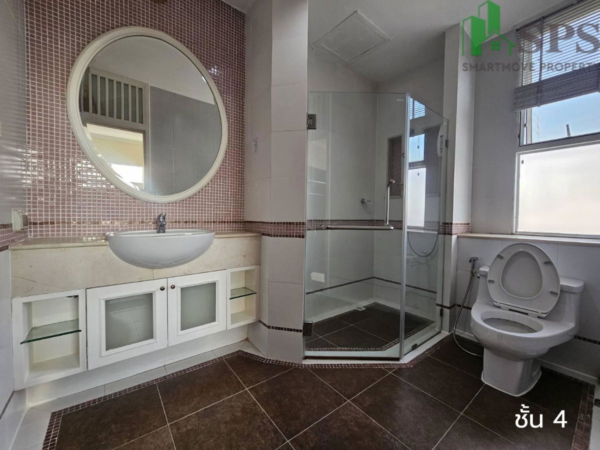 picture 4-story corner townhouse for rent in Baan Rawipha, Sukhumvit 103, fully furnished ready to move in (SPSP634) - 18/22