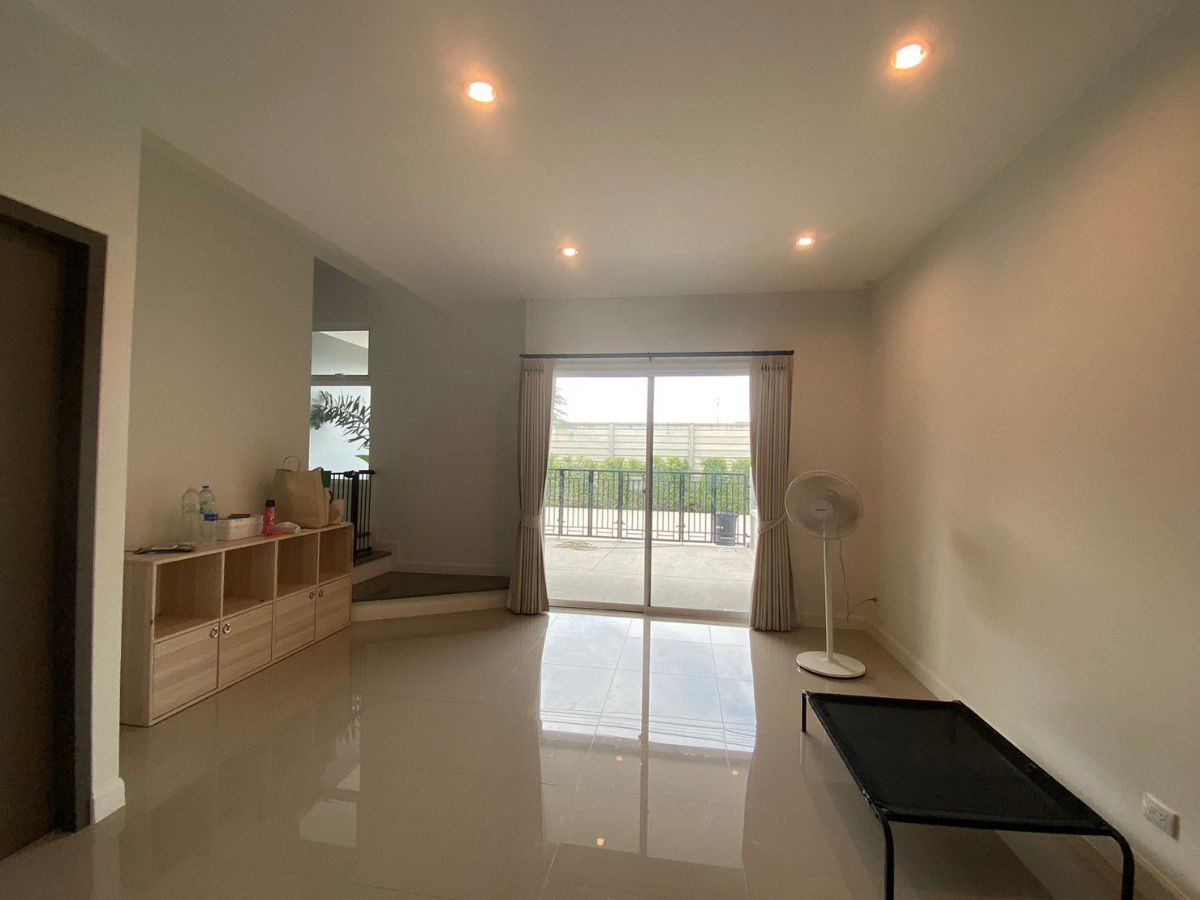 รูป ST13696 - Sammakorn Avenue Suwannaphum - รูปที่ 3/11