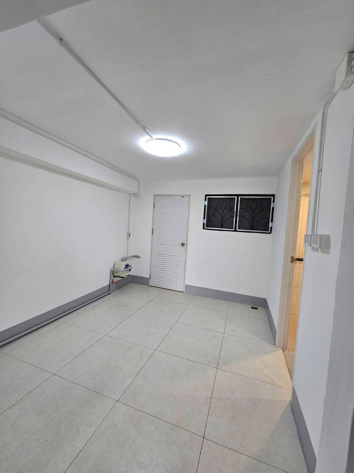 รูป Commercial building for rent near BTS Punnawithi-Udomsuk (SPSAD3655) - รูปที่ 4/21