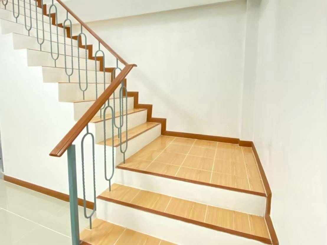 picture TownHouse Renovate For Sale 1.69 MB - 9/10