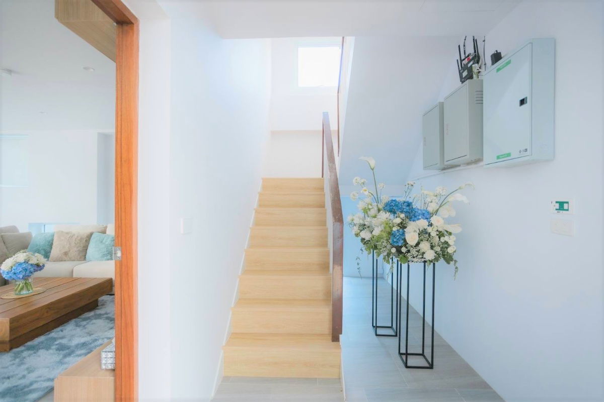 picture Two-storey Pool Villa for rent with 5 bedrooms, 5 bathrooms, 1 living room, 2 kitchens.   - 5/30