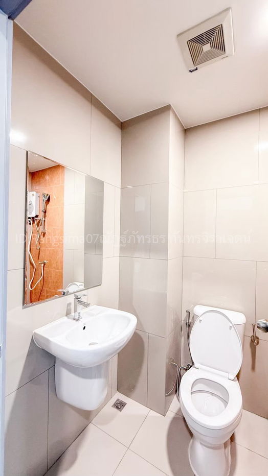 picture Rented Rich Point @BTS Wuttakat condominium, 0 meters by train. - 6/10