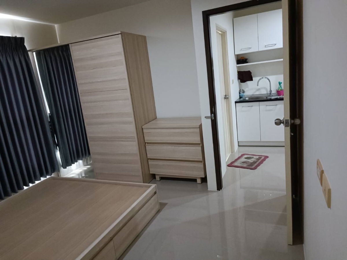 picture New condo for rent Fully furnished, 2 bedrooms, 1 bathroom, 3 air conditioners / water heater / kitchen / dining table, ready to move in. - 2/4
