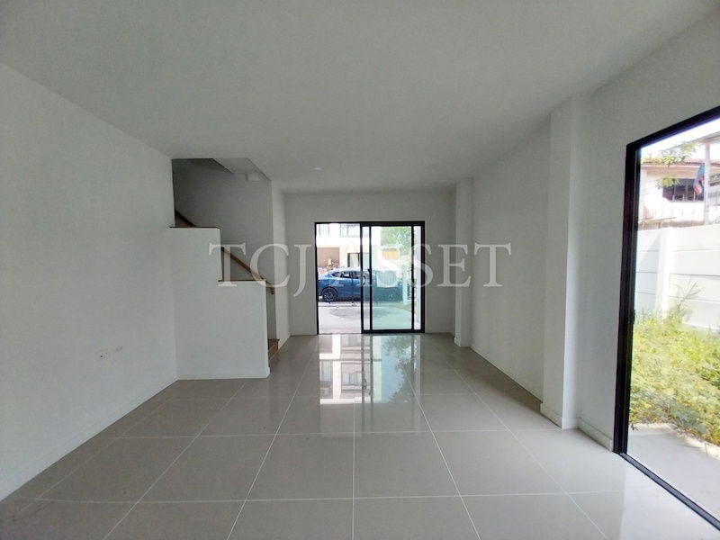 รูป ขาย ทาวน์เฮ้าส์ 3 ชั้น ม.ลุมพินี ทาวน์เพลส สุขุมวิท-ศรีนครินทร์ - รูปที่ 5/13