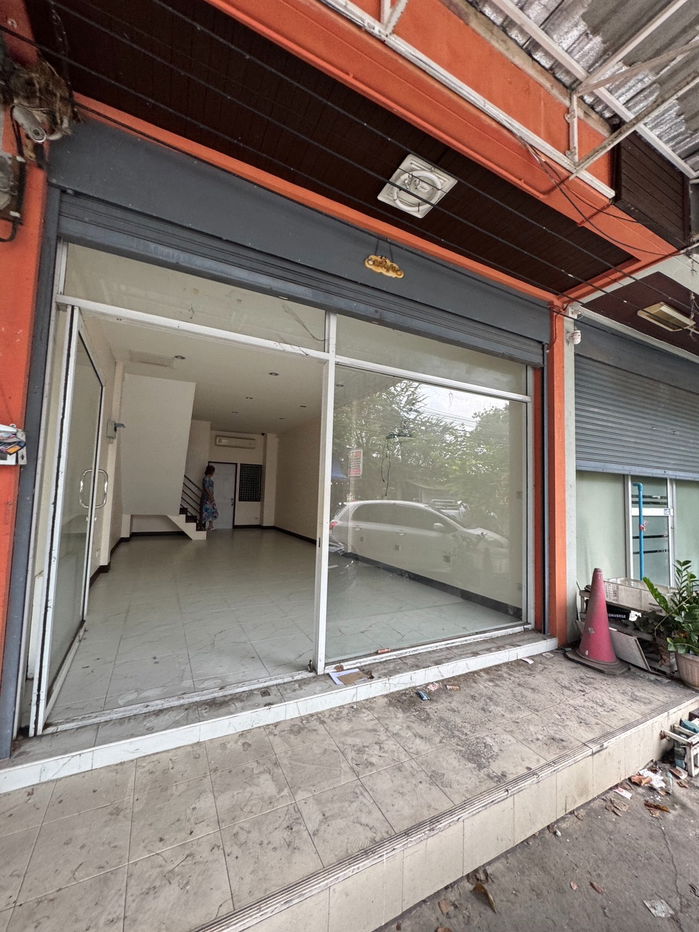 รูป อาคารพาณิชย์ 3 ชั้น ทำเลฮอต! ซอยวัดเวฬุวนาราม (ไผ่เขียว) ดอนเมือง เดินไม่กี่ก้าวถึงวัด & ถ้ำนาคา เหมาะเปิดกิจการมากกก♥️ - รูปที่ 3/19