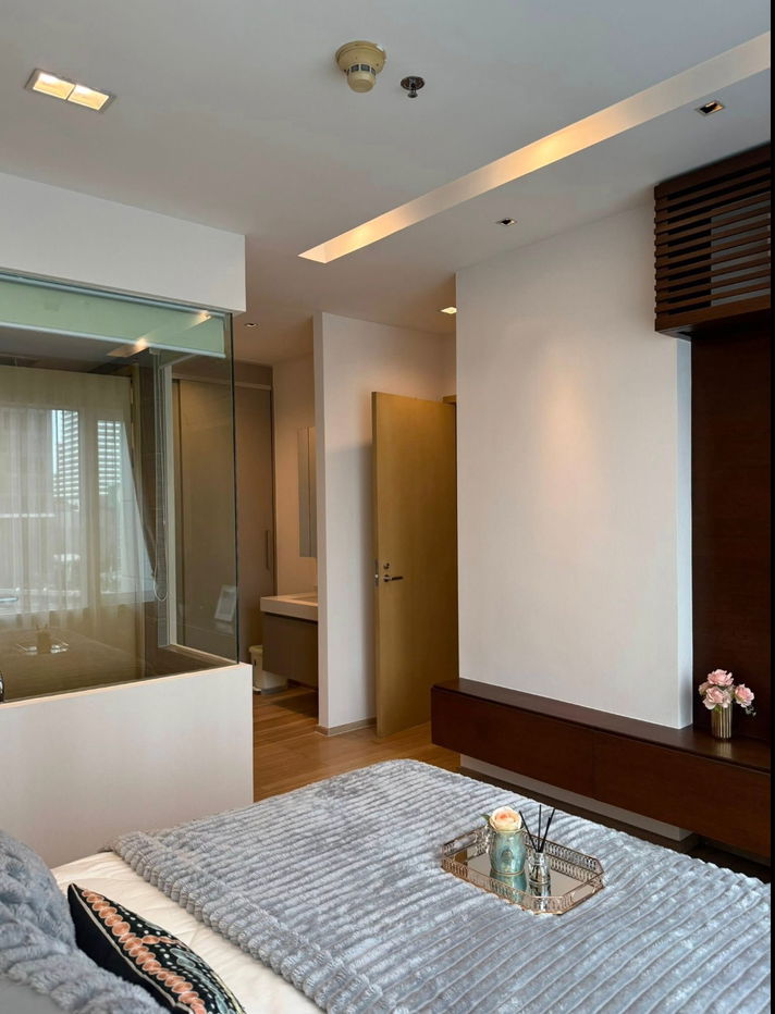 picture Siri at Sukhumvit. 2bed  69sqm. Line id: @pfagent - 8/12
