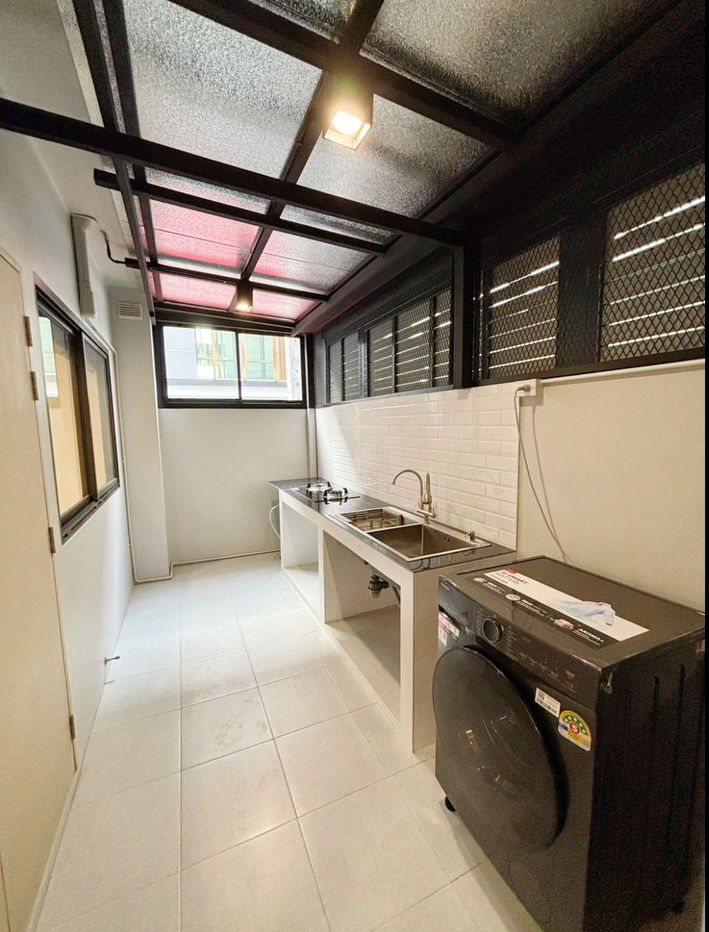 picture Newly home! 3bed 4bath 210sqm. 2parking. Line id: @pfagent - 4/14