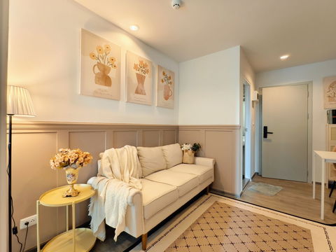 BTS Bangna 900 m. Price  12,000 Baht Condo Regent Home Bangna ( Rental )