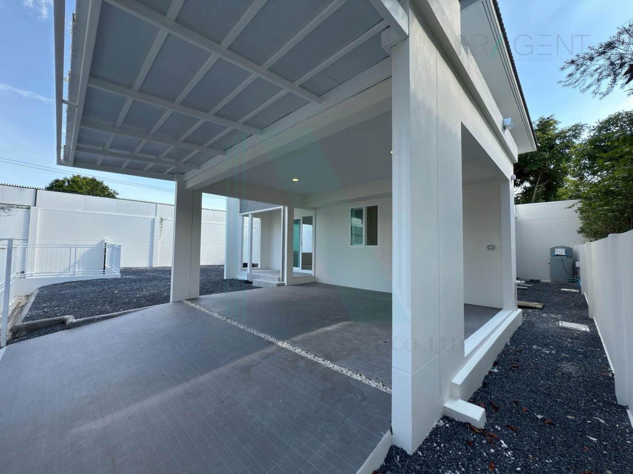 picture 📌 For Sell House MANTANA ONNUT-WONGWAEN 5 2-story 3 bedroom 3 bathroom - 2/8