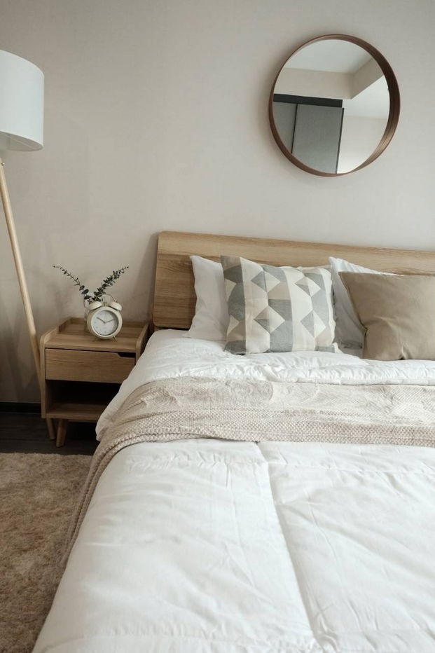 รูป Ideo Chula Samyan【𝐑𝐄𝐍𝐓】🔥โทนครีมกับเฟอร์มินิมอลคมๆ ทำให้ห้องดูแพง เงียบ มูจิมูใจ เอาใจสายหวาน🔥 ติดต่อไลน์ไอดี: @hacondo - รูปที่ 2/10