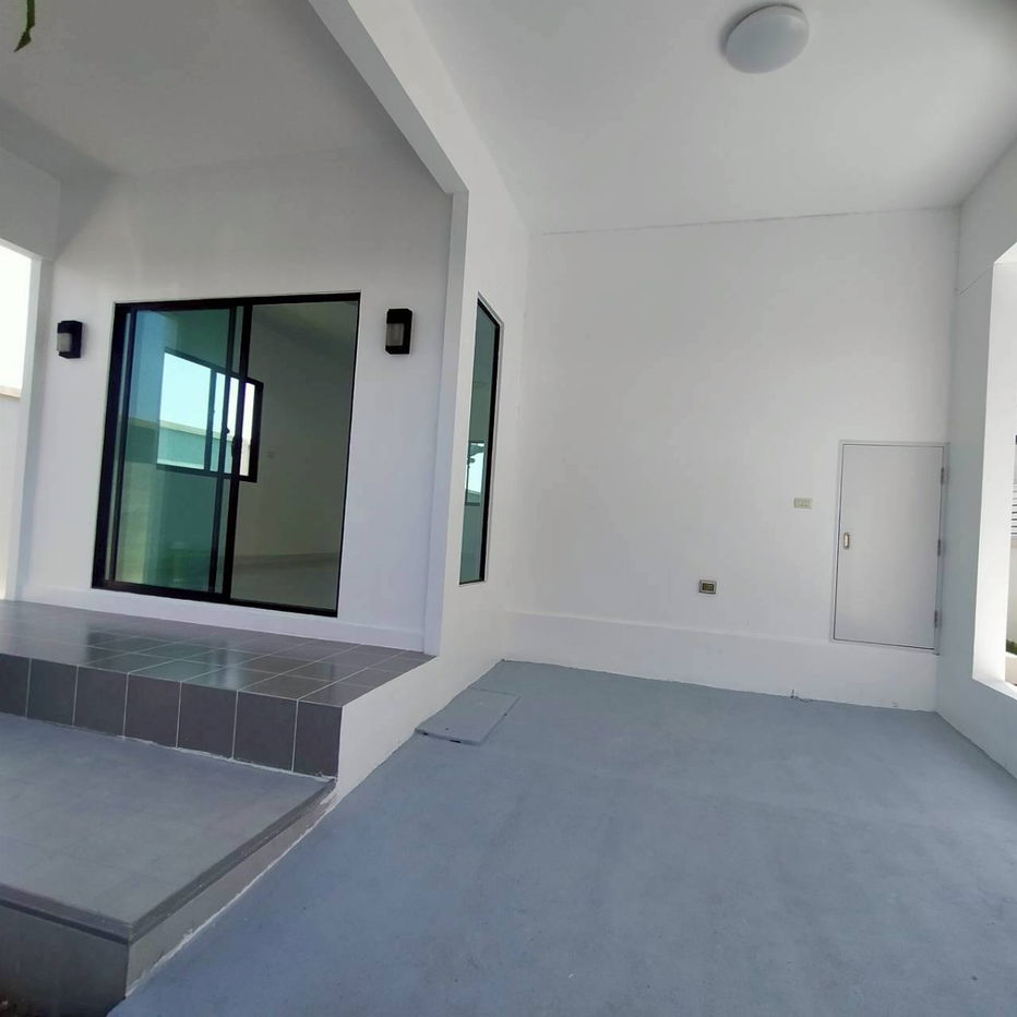 รูป บ้านแฝด ลาดกระบัง หลวงแพ่ง หมู่บ้านโมดิวิลล่า บ้านหลังมุม วิวดี ใกล้สุวรรณภูมิ นัดชม/จอง 085-318-6868 - รูปที่ 21/23