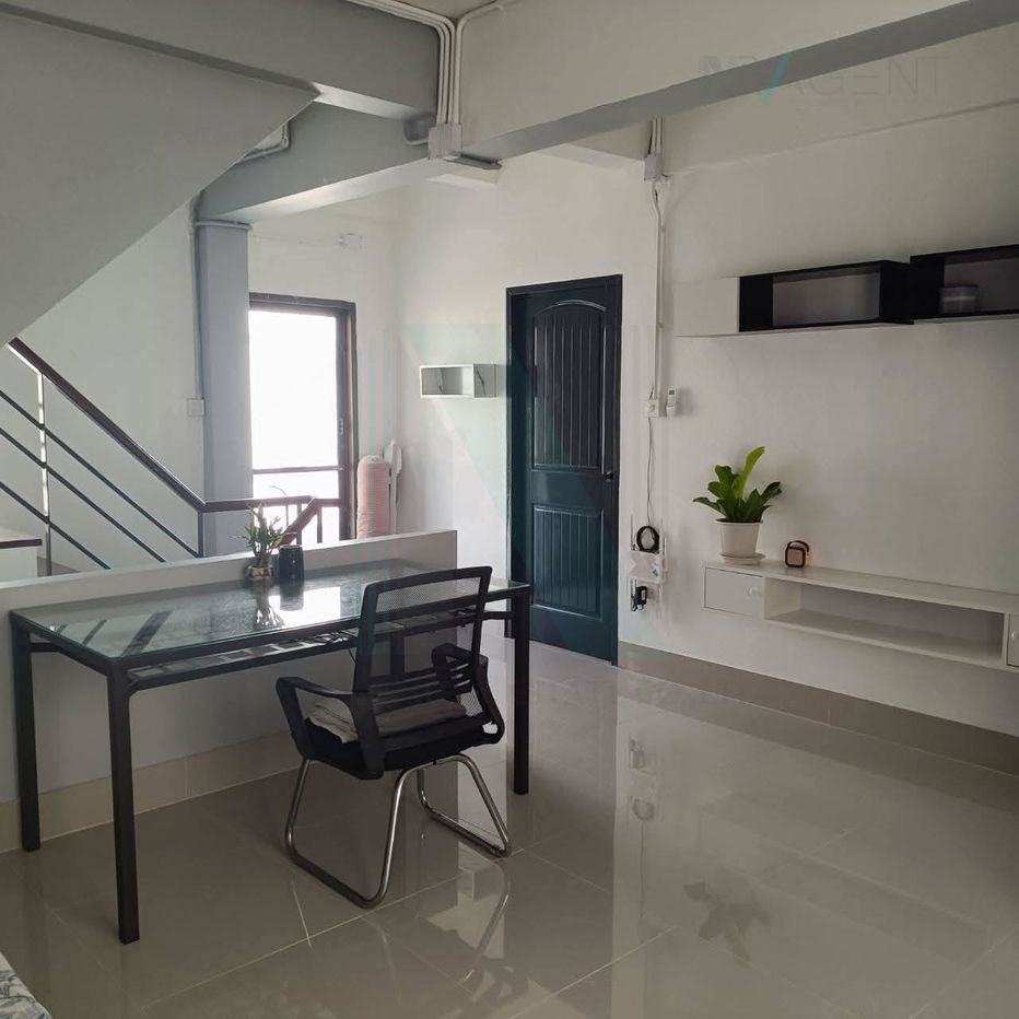 picture 📌 For Rent 3-story Townhouse MONTRI TOWNHOME 3 bedroom 3 bathroom - 3/8