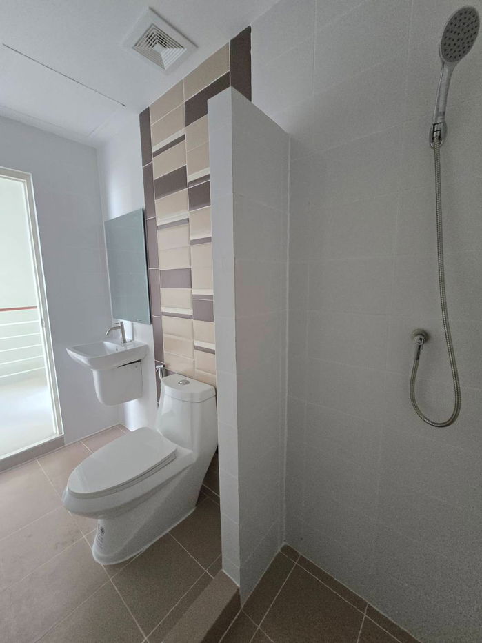 รูป ทาวน์เฮ้าส์ รีโนเวทใหม่ The Trust Town Wongwaen–Lam Luk Ka : เดอะทรัสต์ ทาวน์ วงแหวน–ลําลูกกา ซอยบึงคําพร้อย ปทุมธานี พร้อมอยู่ ทำเลดี ราคาถูกคุ้ม - รูปที่ 21/22