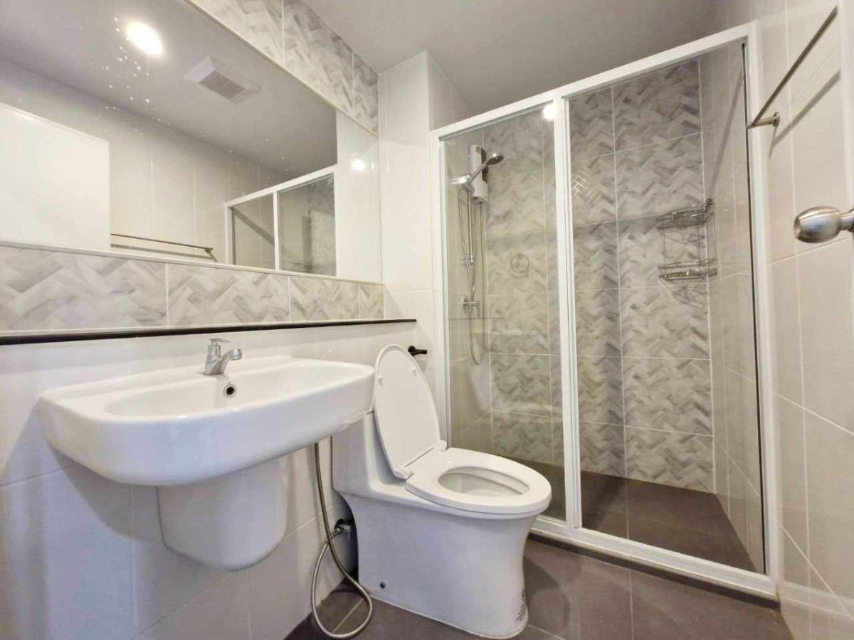 รูป ห้องมาใหม่🐲แอดไลน์ได้เลยครับ🐲✨✨🛋️🛌บางนา💥รีเจ้นท์ โฮม บางนา🔴🟢🟡 - รูปที่ 7/8