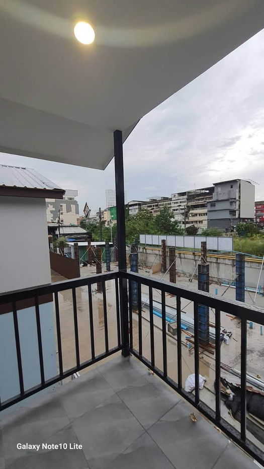 รูป HR3040ให้เช่าบ้านเดี่ยว 2 ชั้น ซอยสุขุมวิท 105 ใกล้ MRT ศรีแบริ่ง พร้อมอยู่ เหมาะอยู่อาศัย - รูปที่ 14/21