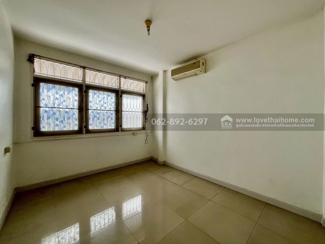 รูป ขายบ้านเดี่ยว หมู่บ้านเปรมประชา-ดอนเมือง พื้นที่64ตารางวา หลังมุม ขาย 2.9 ล้านบาทเท่านั้น หาบ้านเดี่ยวย่านนี้ในราคาถูกกว่านี้ไม่มีอีกแล้วค่ะ - รูปที่ 5/11