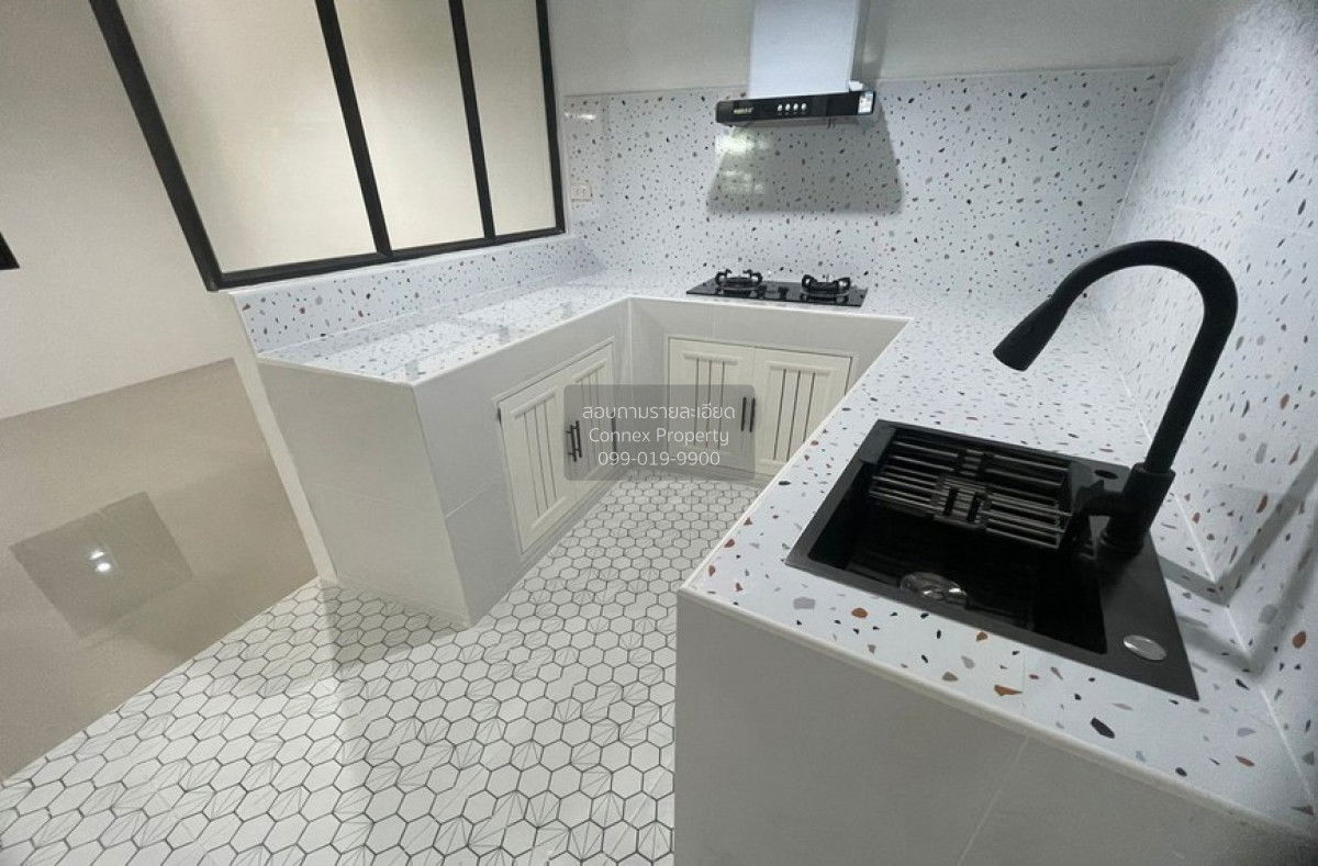 picture For Sale Townhouse/Townhome  , Suthawee (Soi Phon Sawang) , newly renovated , Bang Phli Yai , Bang Phli , Samut Prakarn , CX-138321 ✅ Live chat with us ADD LINE @connexproperty ✅  - 11/12