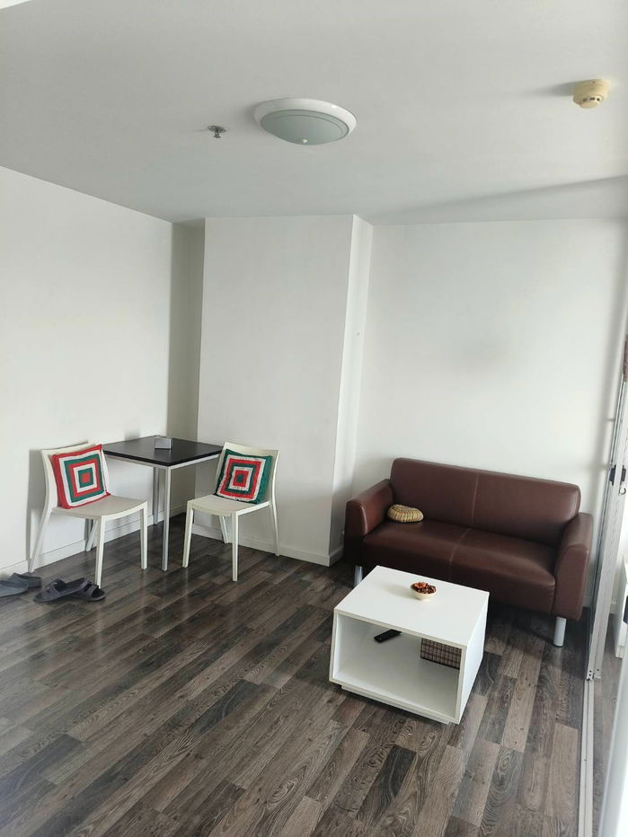 picture Great deal! D'Bura Phran Nok Condo, ready to move in, 11th floor  - 6/13