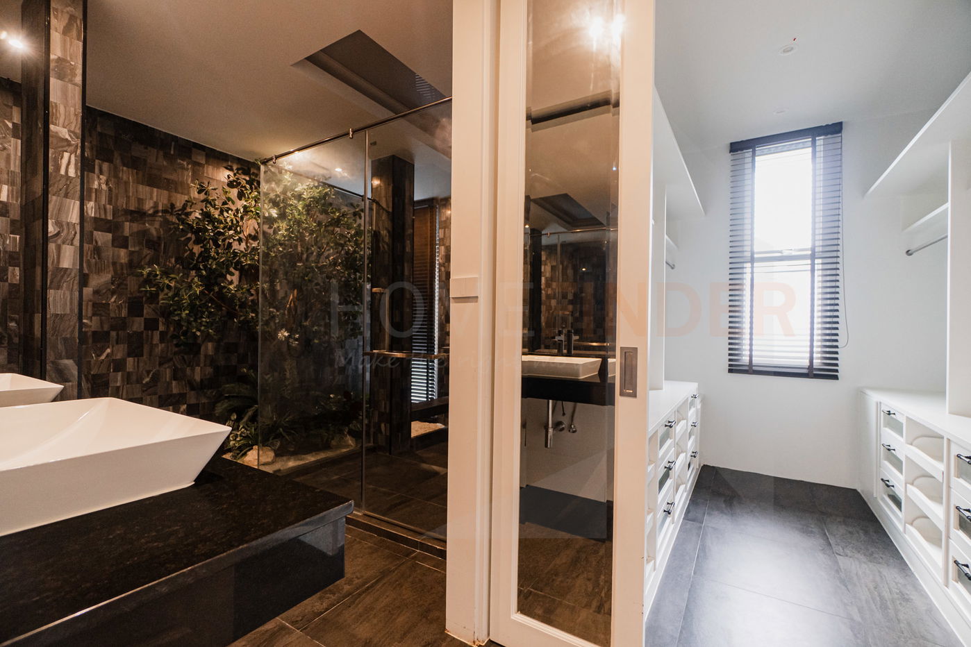 รูป House Soi PhromSi 2 Sukumvit 49 4 bedrooms, for rent - รูปที่ 12/31