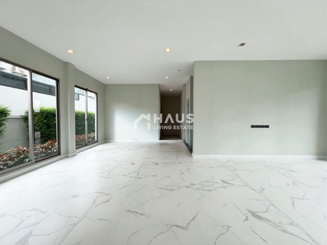 picture Bangkok Boulevard Signature Phetkasem - Pinklao / 4 Bedrooms #HPHU005 - 3/9