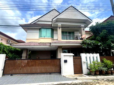 บ้านเดี่ยว การไฟฟ้าส่วนภูมิภาค (กฟภ.) : ขายบ้านเดี่ยว 2 ชั้น หมู่บ้านแกรนด์คาแนลประชาชื่น อ.ปากเกร็ด จ.นนทบุรี ทำเลดี เดินทางสะดวก ใกล้ ม.ธุรกิจบัณฑิตย์