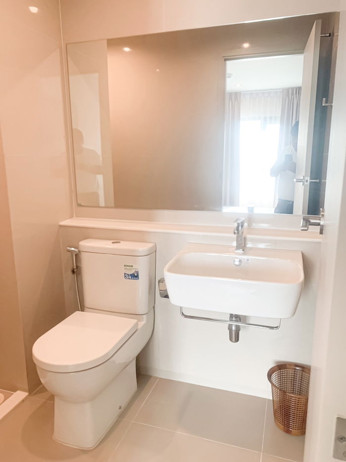 picture For Rent 🔥 ASPIRE ERAWAN PRIME | 29th Floor Size 27 sq.m. | Beautiful Room | Great Price: 10,000 THB/month - 4/11