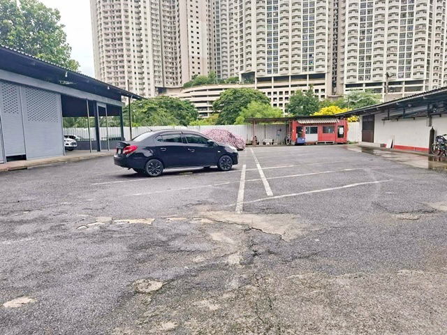 รูป หาของกินง่าย แยกพระรามที่ 3 รพ.บางจาก3 1.3 กม.ให้เช่าเป็นโกดังเก็บของ 100 ตร.ม. - รูปที่ 3/8