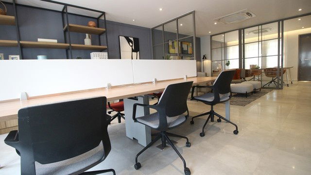 picture Baan U Charoen Eastville: Luxury semi-detached houses and townhomes next to Central Eastville. - 14/16