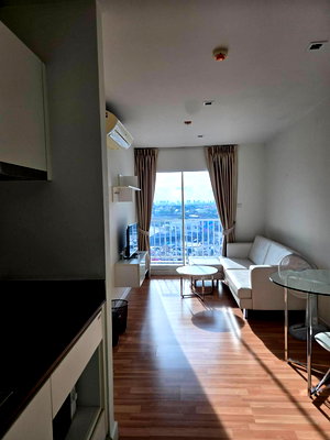 Condos for rent : For Rent🚝 We condo Ekkamai-Ramintra Better Area Good price (Near MRT Pink Line) 📱Line: @promptcondo