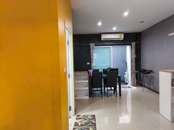 รูป 🏡 ปล่อยเช่า ทาวน์โฮม 3 ชั้น วิลเลต ซิตี้ พัฒนาการ — 18,000/เดือน
4 ห้องนอน แอร์ 5 ตัว เฟอร์ครบ ทำเลดีใกล้พัฒนาการ–ศรีนครินทร์ พร้อมอยู่ทันที 💫 - รูปที่ 7/28