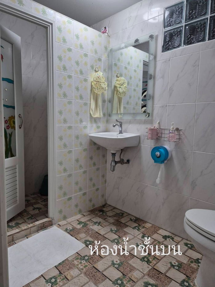 picture Land and building for sale (2-story house), 250 sq wah, great atmosphere, Lam Luk Ka, Pathum Thani - 10/17