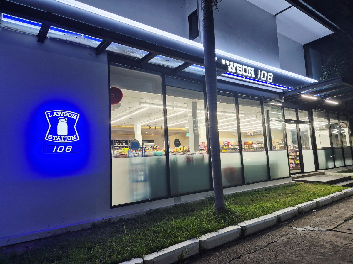 picture Ladda Plus Sriracha, Sriracha,public park, Phyathai Hospital, close to the sea of Koh Roy, Somdej Phra Si Racha Hospital, and Central Sriracha. - 15/18