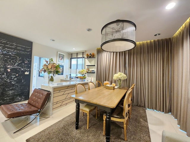 picture FOR SALE  HOUSE PROPERTY  8800000 BAHT. - 4/8