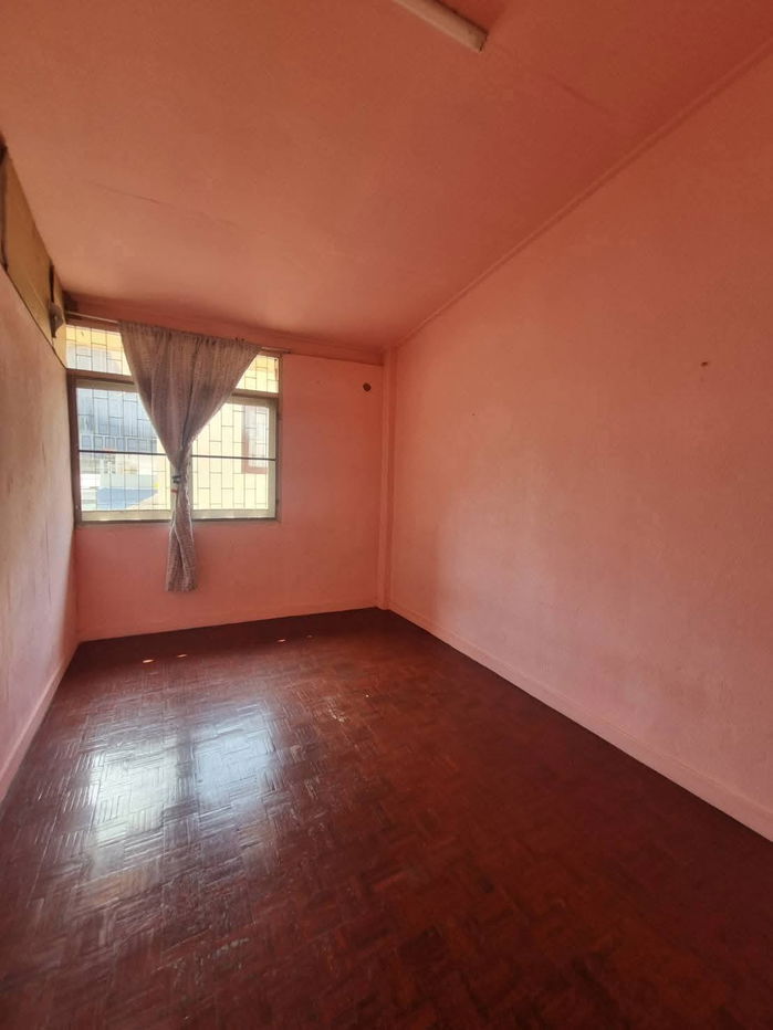 รูป ให้เช่าถูก! ตึกแถว 4 ชั้น ใกล้ BTS บางจาก เพียง! 150 เมตร! - รูปที่ 16/24