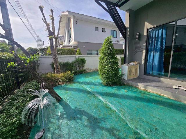 picture Single house, Perfect Place Village, Ramintra-Wongwaen, new house, fully furnished, ready to move in. - 3/18