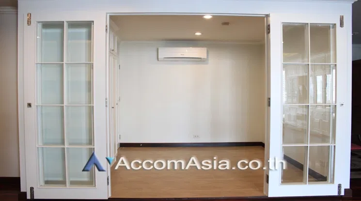 picture 🔼🔽 AccomA 📩 Big Balcony 3 BR Condominium @Newton Tower (AA22889) - 8/10