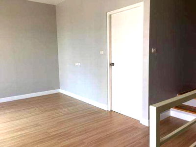 Townhouses for rent Ratchaphruek Road : For rent Tempo Town Rattanathibet-Saima reay to move near MRT Bang Rak Noi