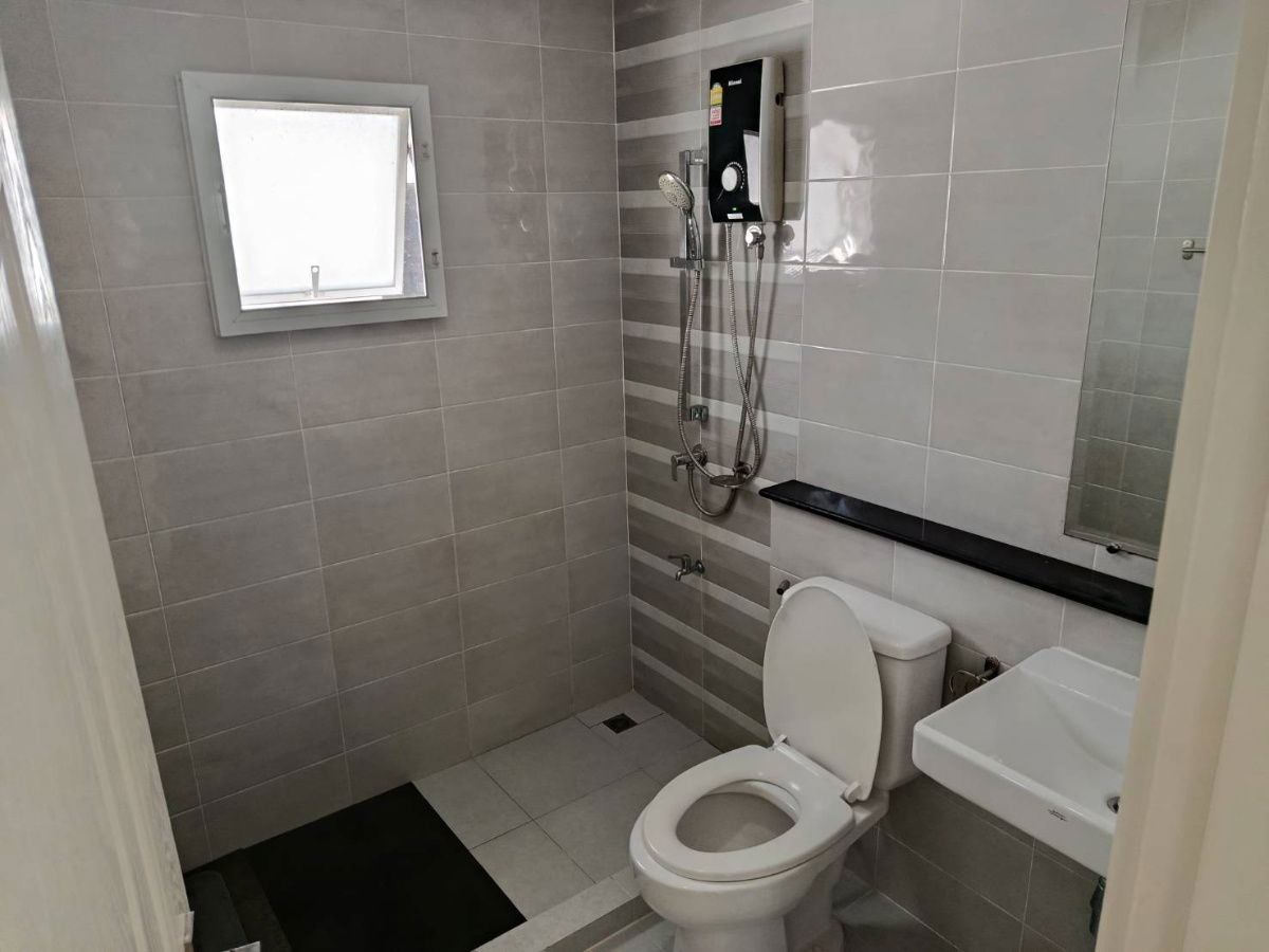 รูป ให้เช่าบ้านเดี่ยว โครงการเพอร์เฟคเพลส วงแหวนรามคำแหง เดือนละ 35,000 บาท - รูปที่ 27/31