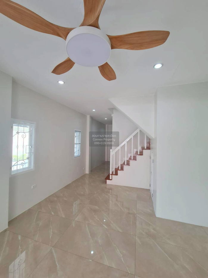 picture For Sale Townhouse/Townhome  , Prinyaluck Wongwaen - Sathorn , corner unit , newly renovated , MRT-Lak Song , Bang Khae , Bang Khae , Bangkok , CX-137963 ✅ Live chat with us ADD LINE @connexproperty ✅  - 8/12