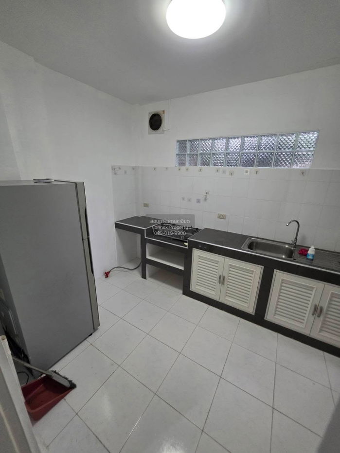 picture For Sale Townhome, Soi 8, Lat Pla Khao Road , river view , newly renovated , Chorakhe Bua , Lat Phrao , Bangkok , CX-137968 ✅ Live chat with us ADD LINE @connexproperty ✅ - 10/12