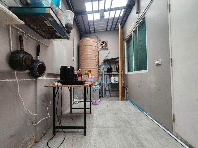 picture FOR SALE TOWNHOUSE PROPERTY 3190000 BAHT. - 8/8