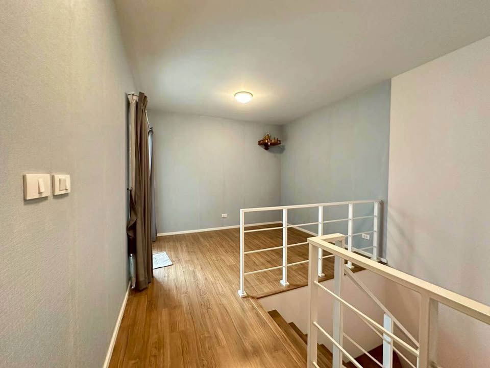 picture For rent Ban Klang Muang Ratchaphruek-Rama5 fully furnished - 4/17