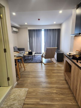 > Blossom @Sathorn Charoenrat for Rent 2B 2B 77 SQM