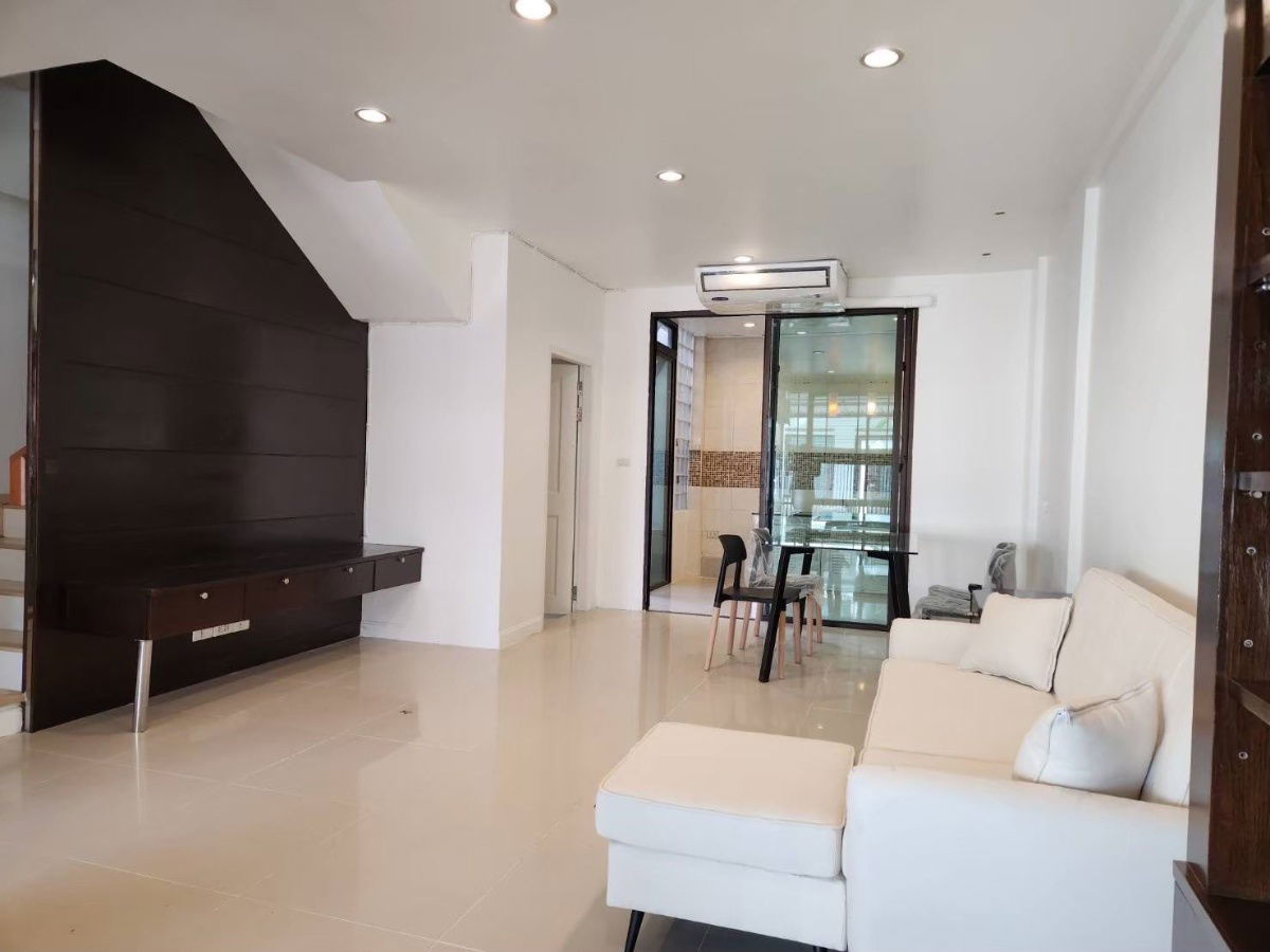 picture ST13695 - Townhome Areeya Mandarina Sukhumvit 77 - 6/13