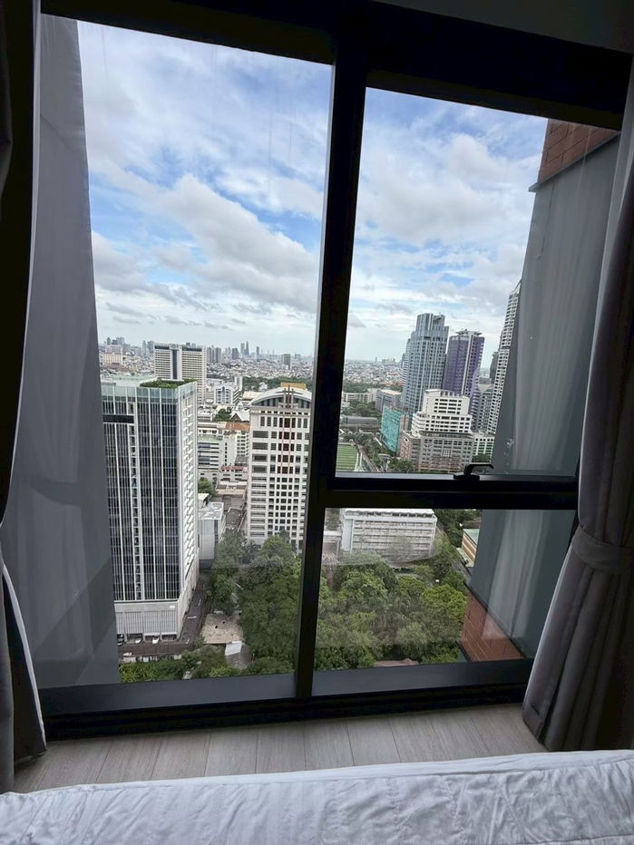 picture The Lofts Silom【𝐒𝐄𝐋𝐋 & 𝐑𝐄𝐍𝐓】🔥1 BED in cream-brown tones. Have fun decorating your room with a premium minimalist🔥 Contact Line ID: @hacondo - 2/9