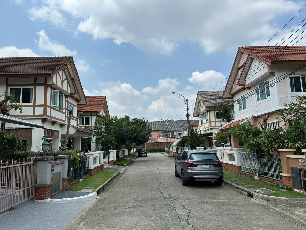 รูป 🏡 ขายบด 2 ชั้น หมู่บ้าน วรารมย์ พหลโยธิน–สายไหม 60 ตรว 3น 3น้ำ ทำเลดี สวยสะอาดน่าอยู่  - รูปที่ 3/60
