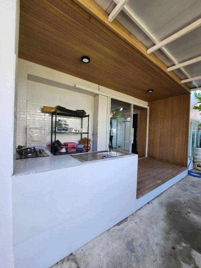 picture Two storey house for rent with 2 bedrooms,3 toilets and 2 kitchens.  - 14/16